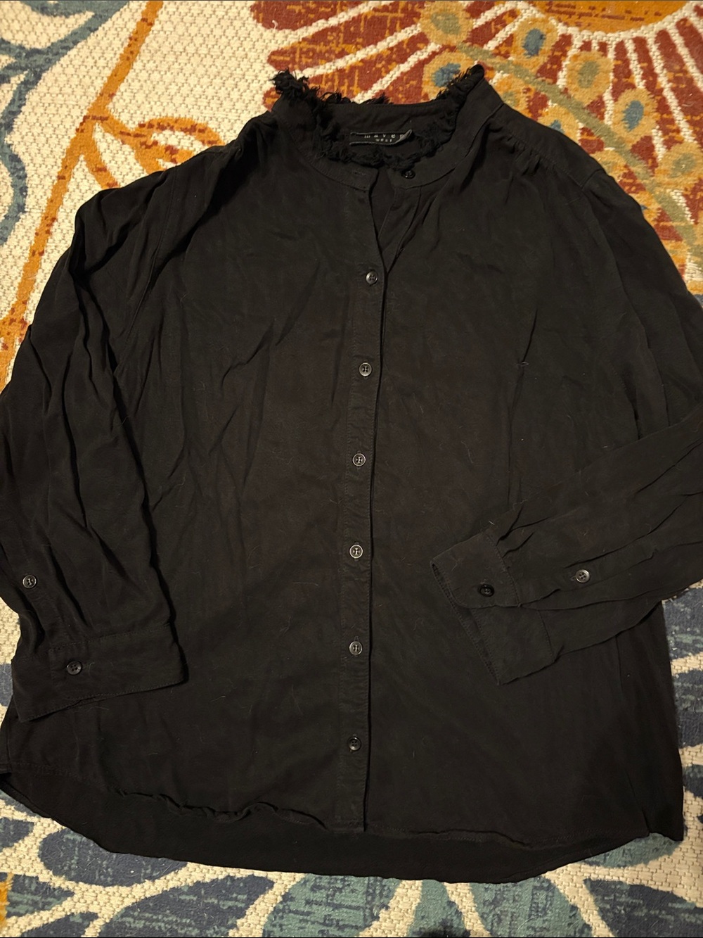 Maven West Black Button-Front Long Sleeve Shirt with Frayed Neckline size large